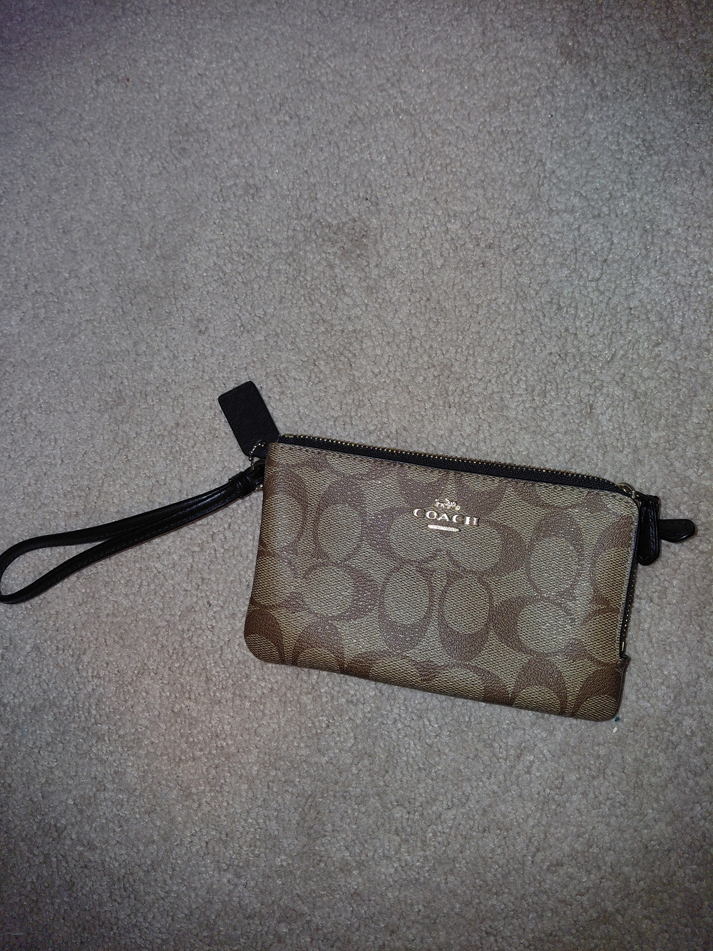 Coach Signature Canvas Wristlet - Brown
